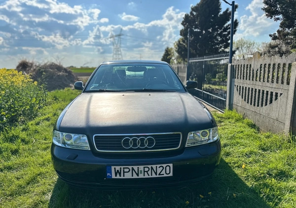 Audi A4 cena 12000 przebieg: 285000, rok produkcji 1999 z Płock małe 56